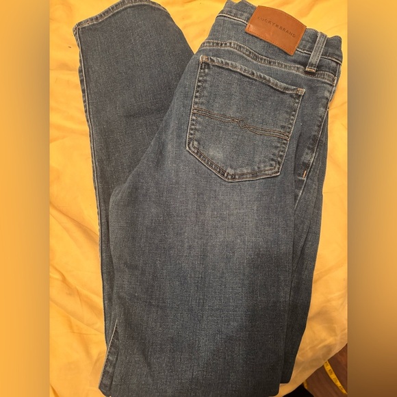 Lucky brand sweet midrise straight 10/30 - Picture 3 of 11